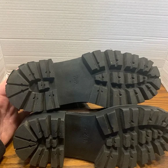 Zara Woman’s EU39 US8 Brown Leather Ankle Elastic Chunky Heel Chelsea Boots - Picture 9 of 11